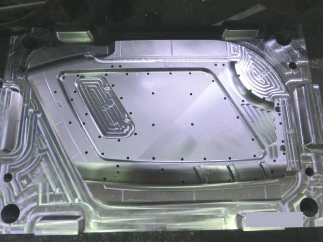 Automotive mold